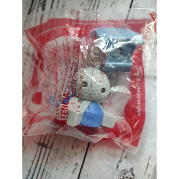 Daisy Duck McDonalds Disney EPCOT SOARIN Around The World Toy Still In Plastic - Picture 3 of 5